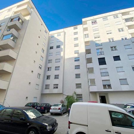1-Bedroom Apartment Fushe Kosove Kosovo Polje エクステリア 写真