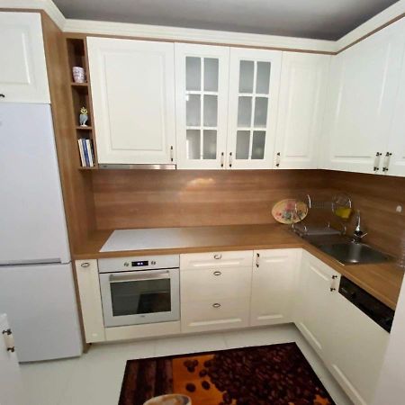 1-Bedroom Apartment Fushe Kosove Kosovo Polje エクステリア 写真
