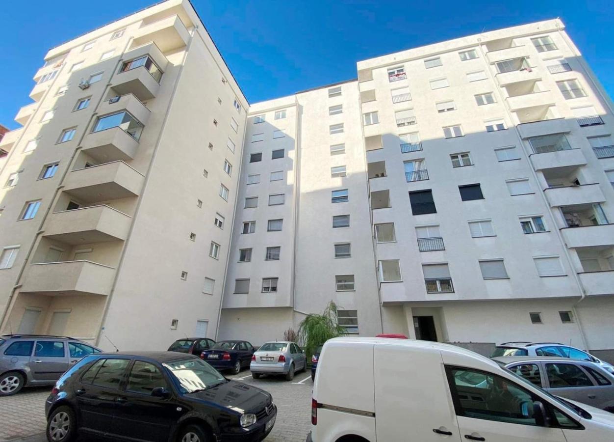 1-Bedroom Apartment Fushe Kosove Kosovo Polje エクステリア 写真