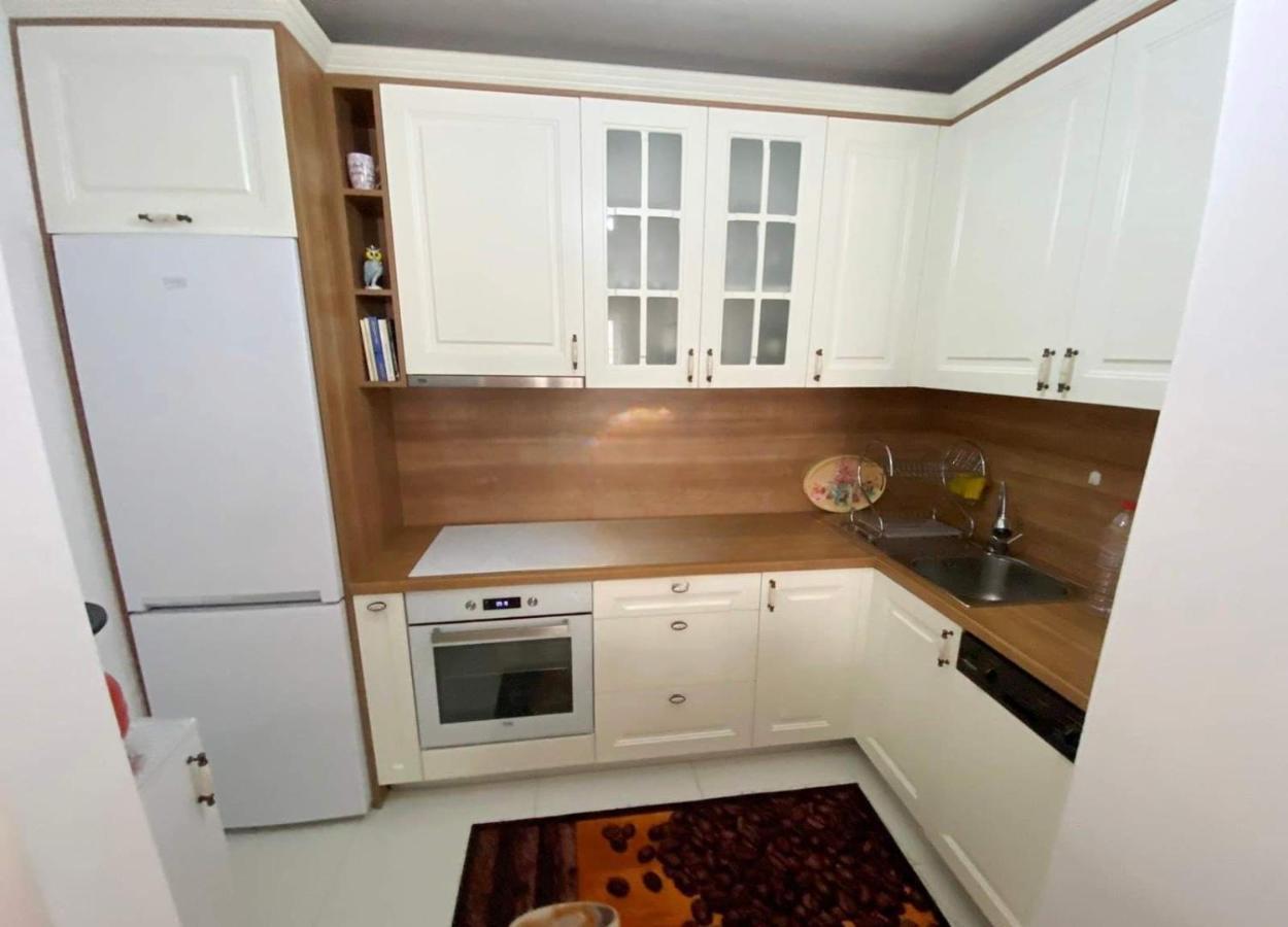 1-Bedroom Apartment Fushe Kosove Kosovo Polje エクステリア 写真