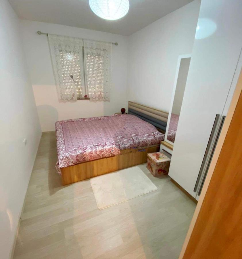 1-Bedroom Apartment Fushe Kosove Kosovo Polje エクステリア 写真